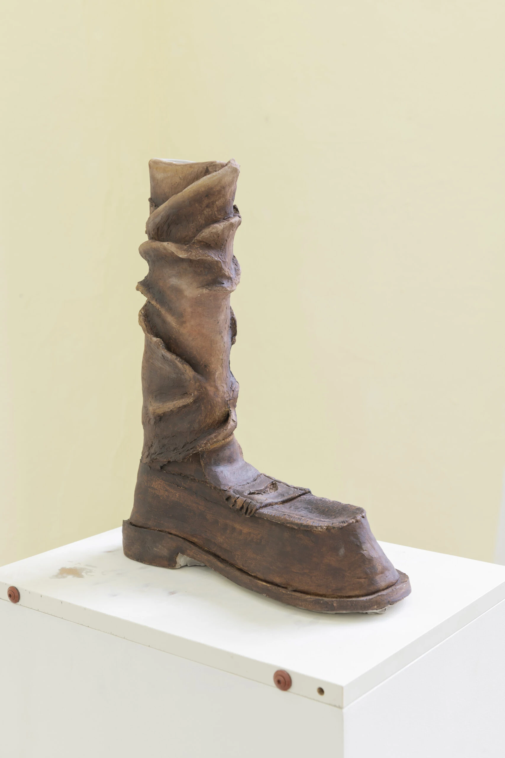Schumacher, 2026 Painted ceramics, painted MDF and found object 149 x 39 x 29 cm